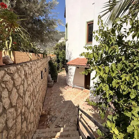 Lycia With Private Pool, Roof Terrace, Bbq Area And Garden * Kaş