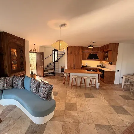 Lycia With Private Pool, Roof Terrace, Bbq Area And Garden * Kaş